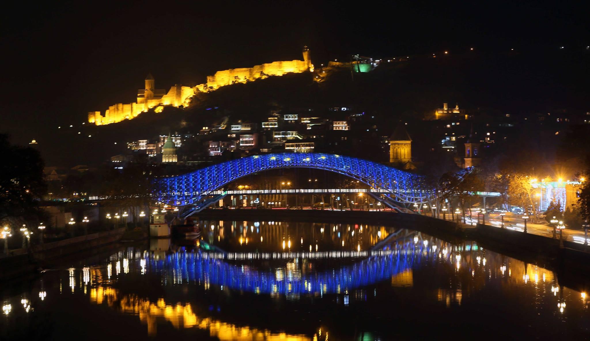 Tbiliseli Inn Tbilisi Eksteriør billede